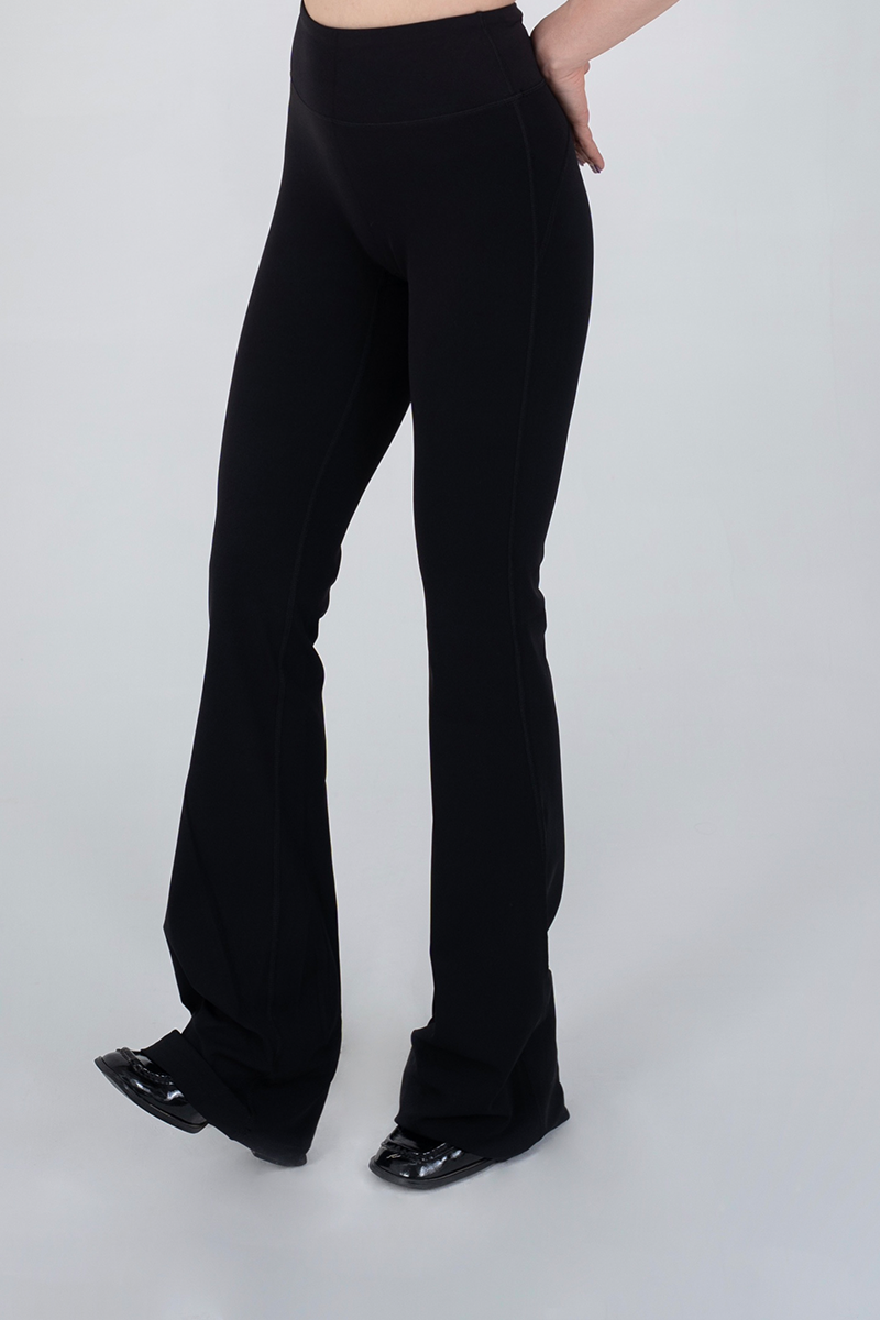 Aguila FitFlare Pant Black