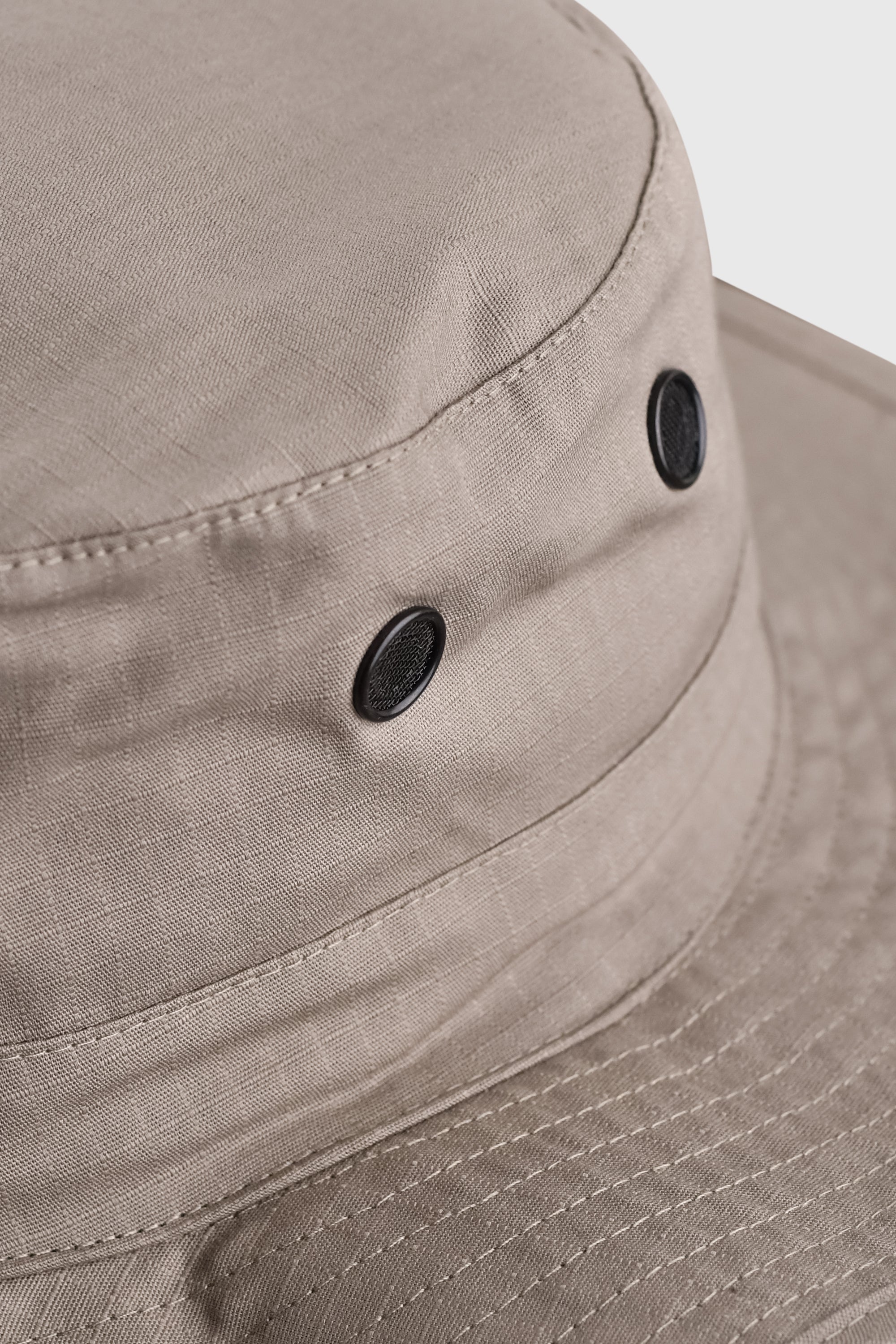 AGUILA FAIRWAY HAT DARK BEIGE