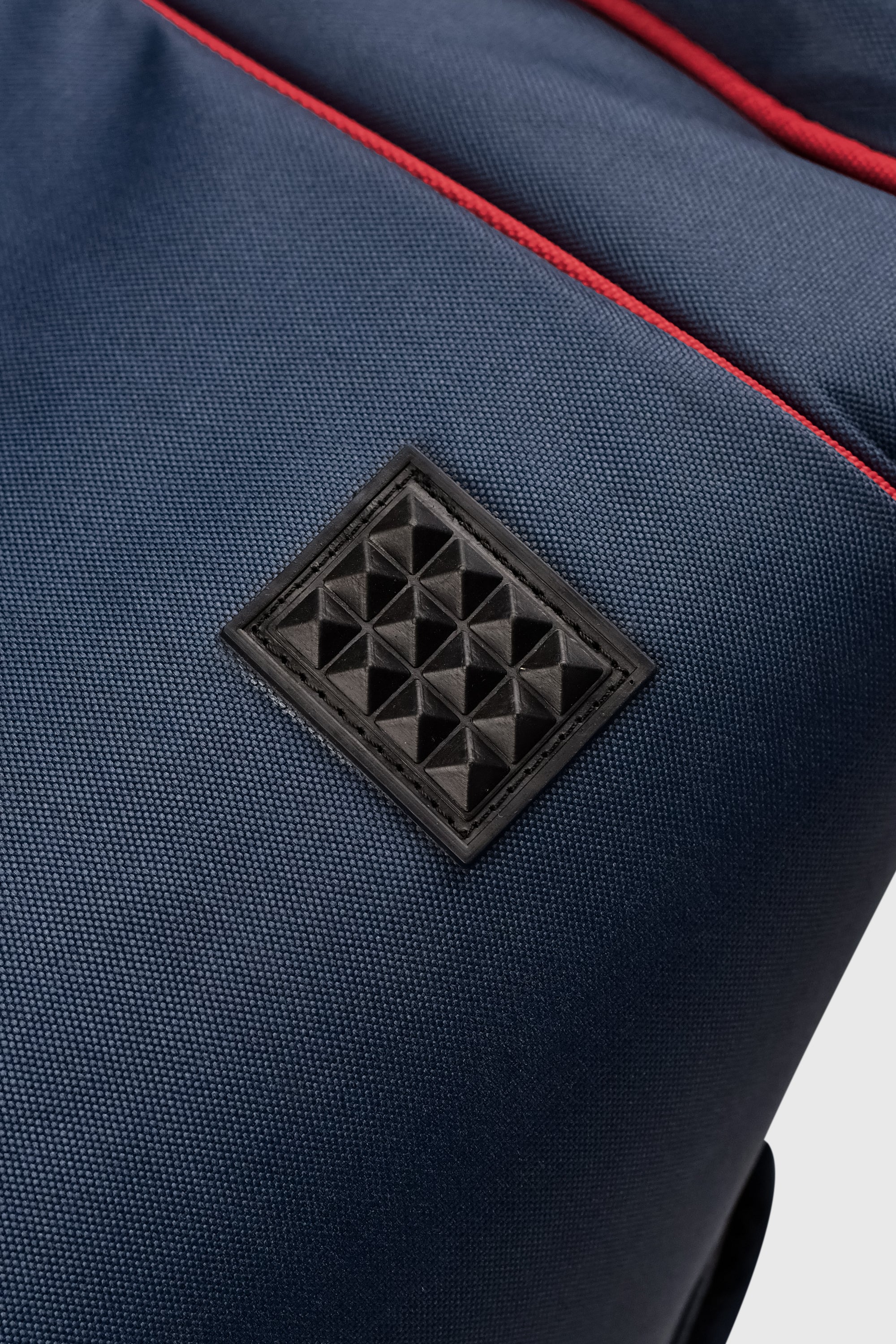 PRO-TOUR DUFFLE BAG NAVY