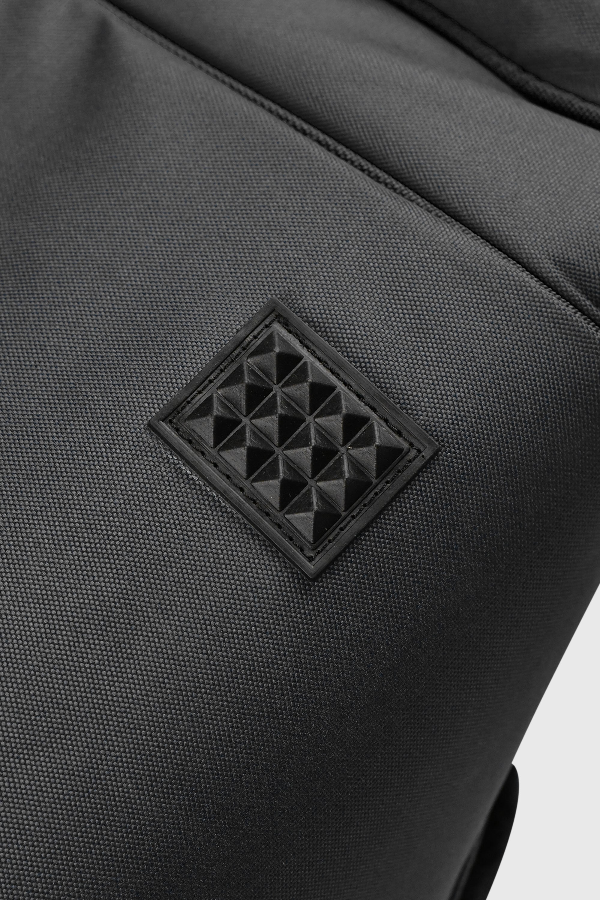 PRO-TOUR DUFFLE BAG DARK GREY