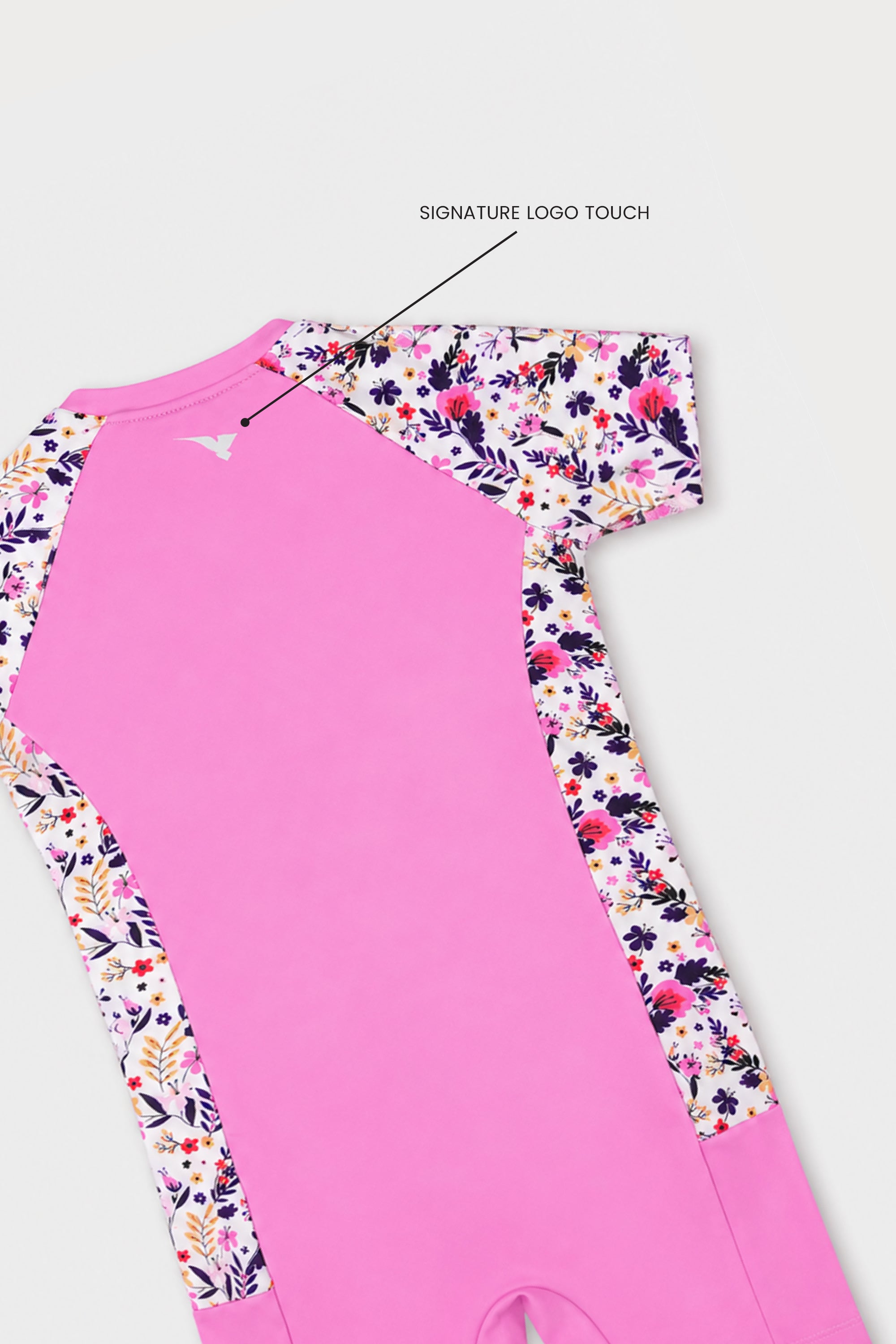 DOLPHIN DAZZLE LIGHT PINK