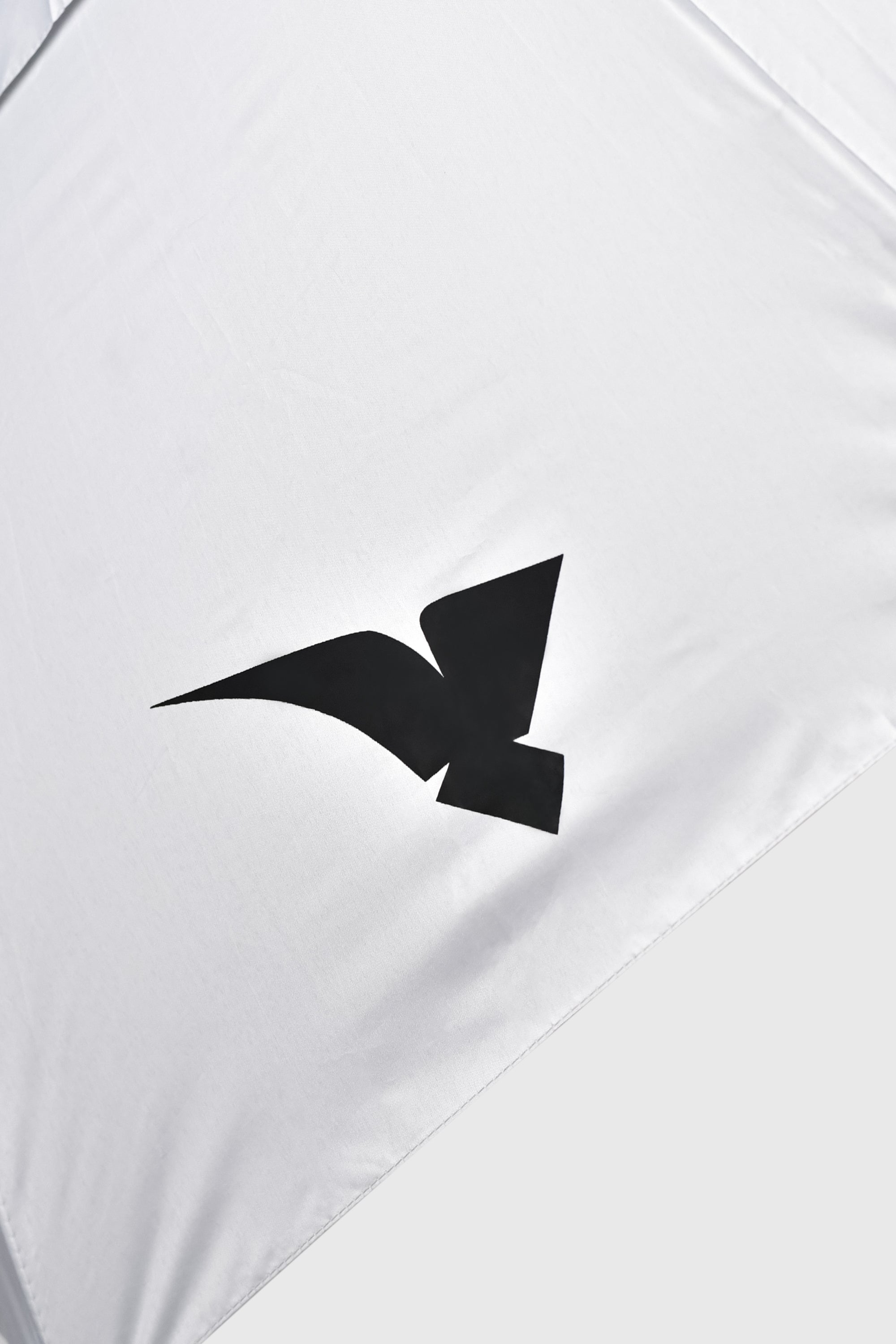 AREZZO AGUILA UMBRELLA WHITE