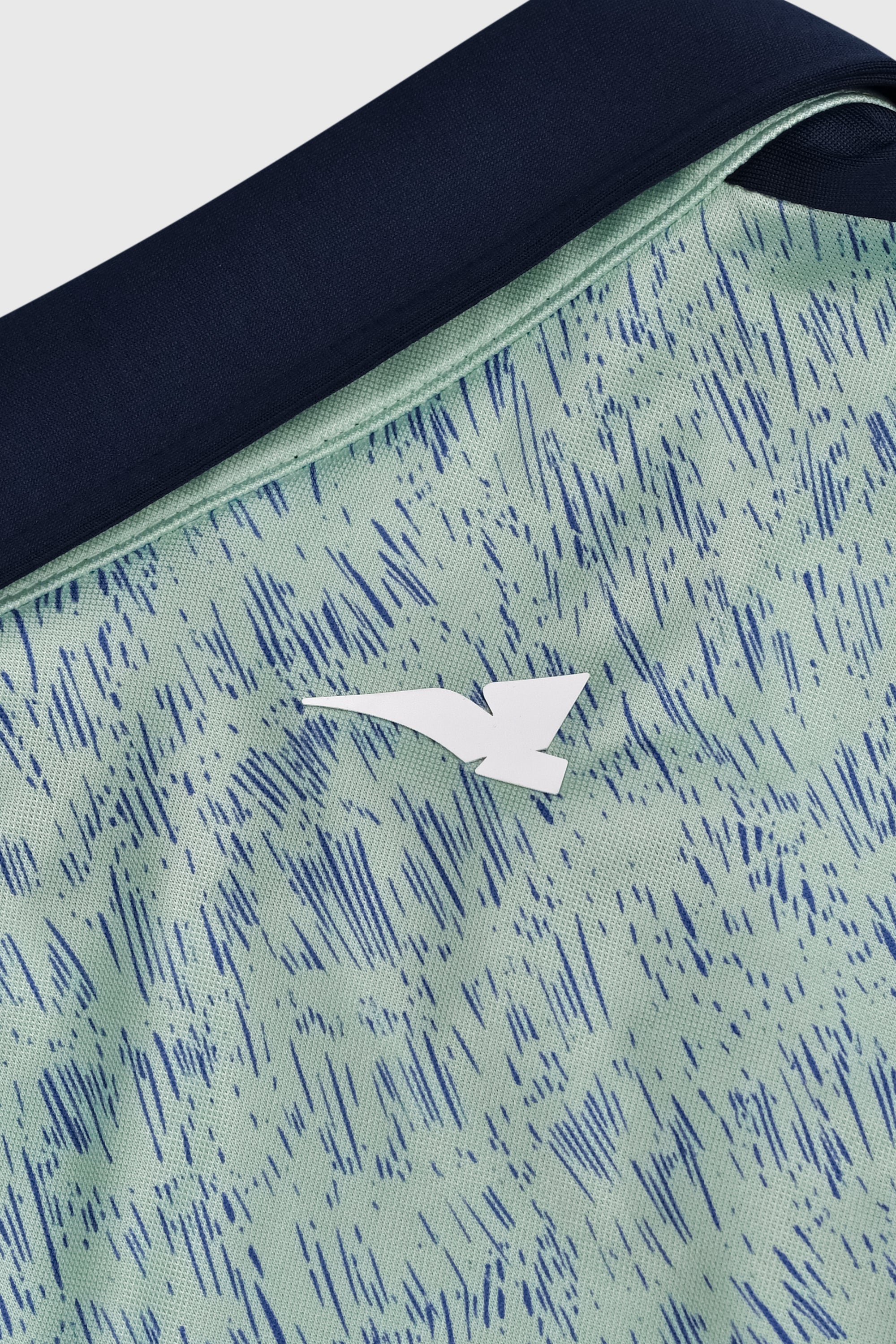 MODERNO MINT WAVE