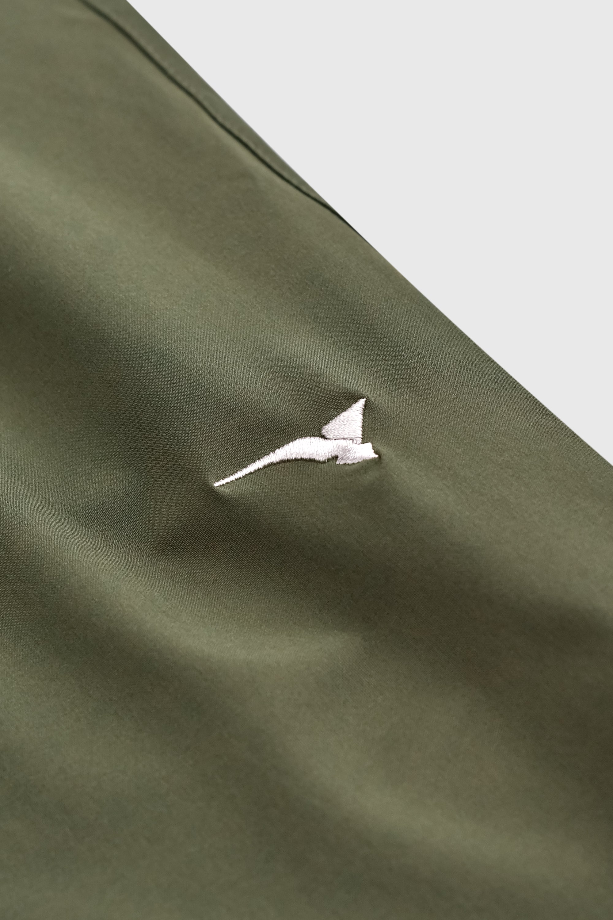 AGUILA SHIELD TRACKSUIT-PANT OLIVE