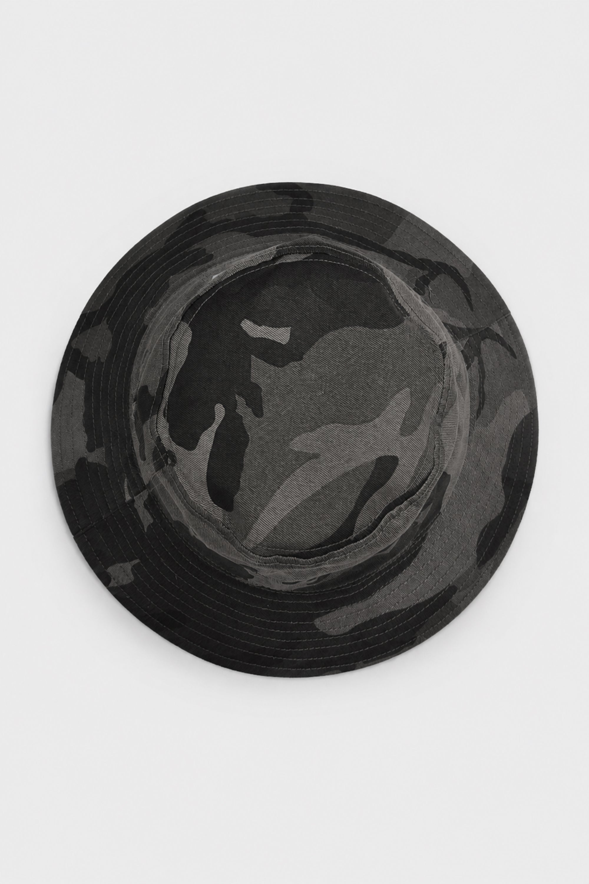 BUCKET CAP BLACK CAMO